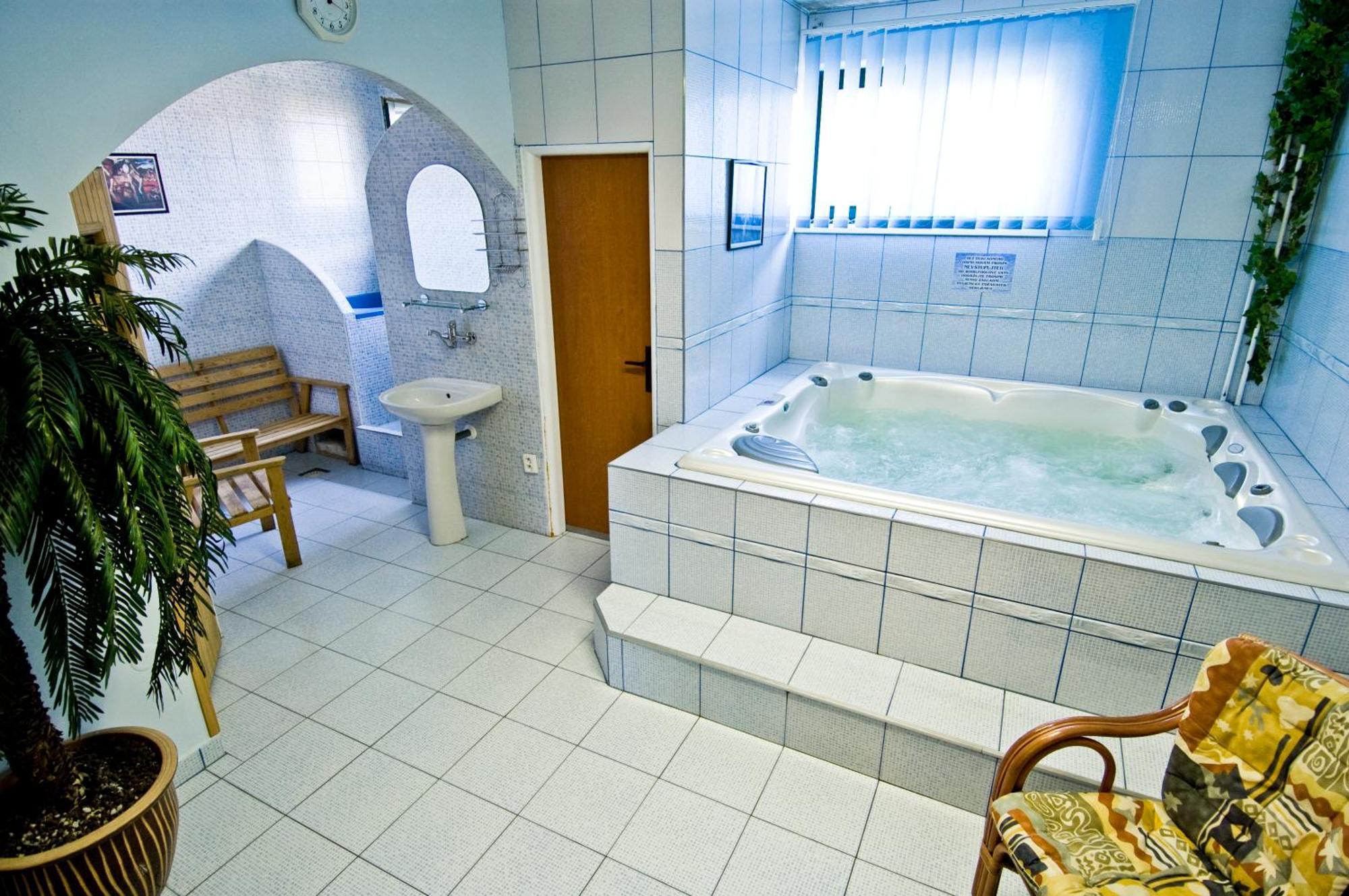 Relax U Drsu Hotel